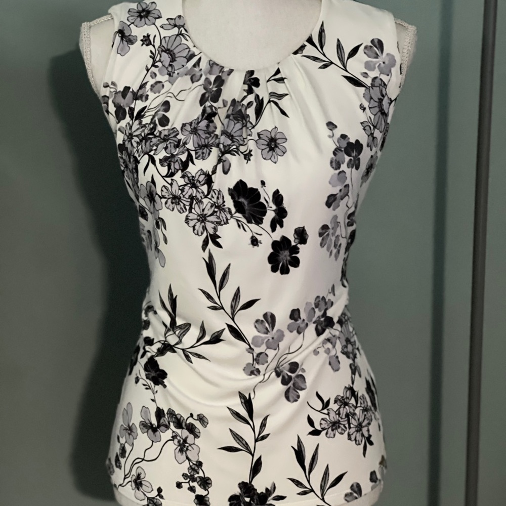 Calvin Klein Collection Cream Fitted Blouse